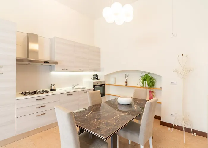 Domus - Palazzo Lugo