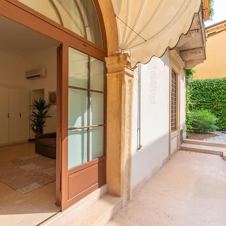 Apartman Palazzo Lugo - Domus Verona
